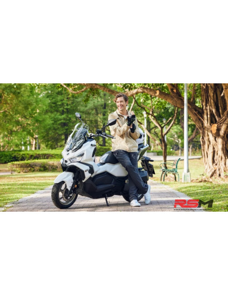 ADX 125